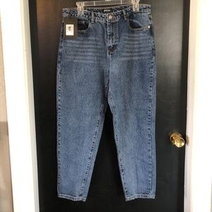 Size 14 mom jean